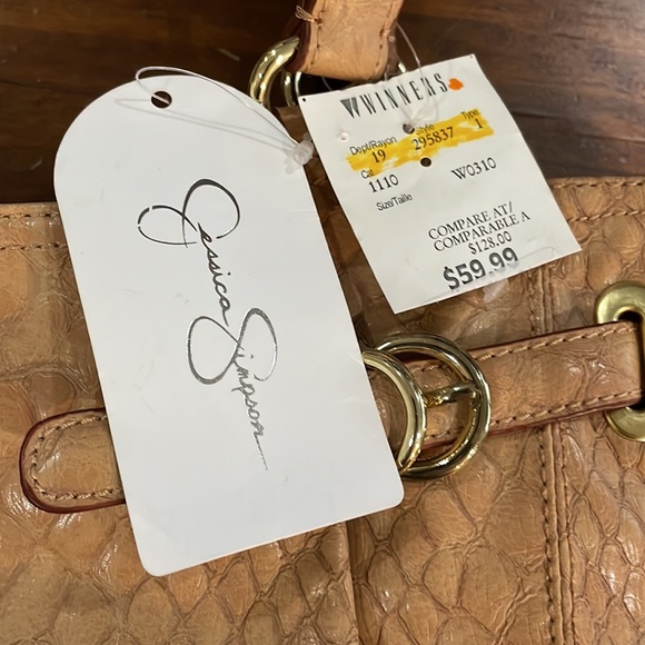 Jessica Simpson shoulder purse - Picture 2 of 12